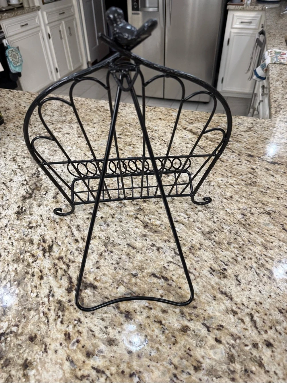 Black Wrought Iron Metal Bird Cookbook Holder Cookbook Stand
